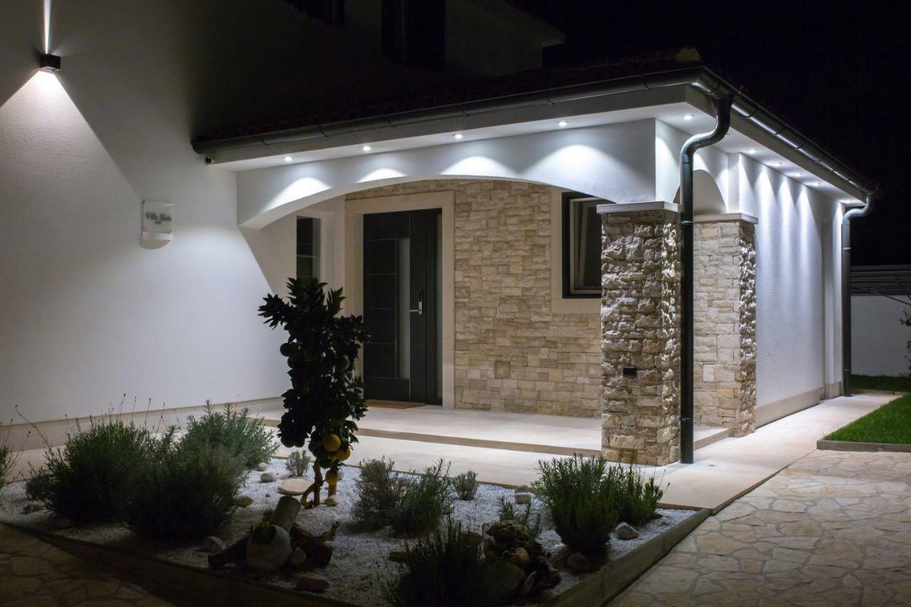 Kata Villa