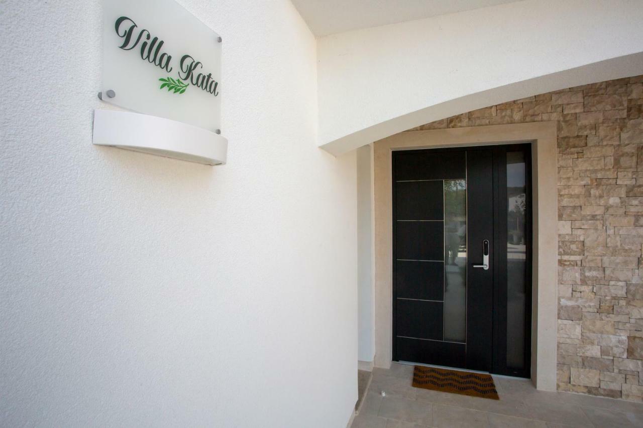 Kata Villa Pula